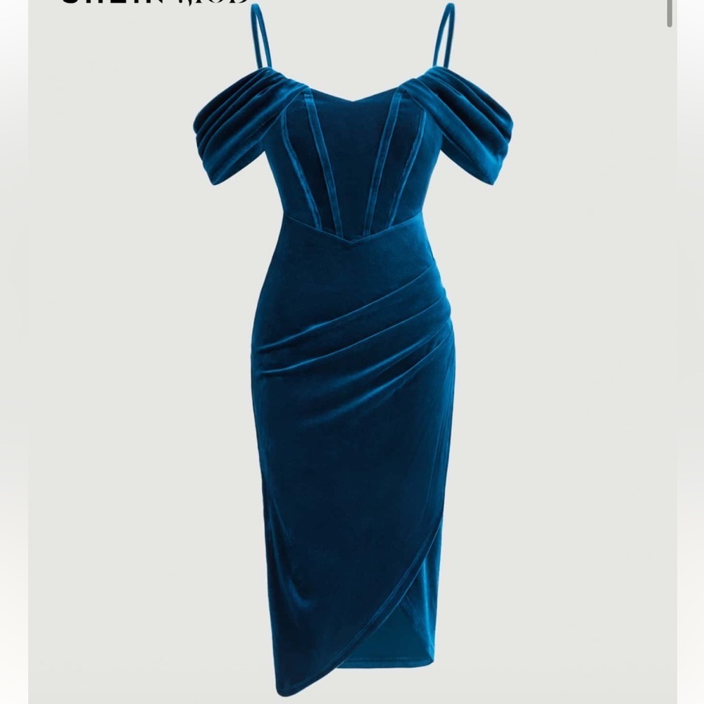 SHEIN One Shoulder Blue Velvet Dress